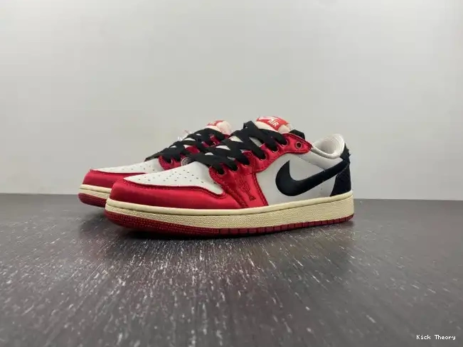 OG Room Home Jordan Trophy FN0432-017 x 1 Low Air 0611